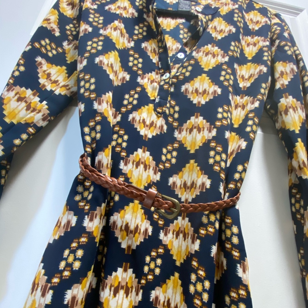 Abstract Pattern Long Blouse - Picture 4 of 4